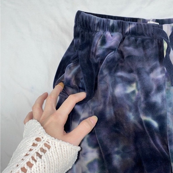 Matching set - Picture 6 of 12